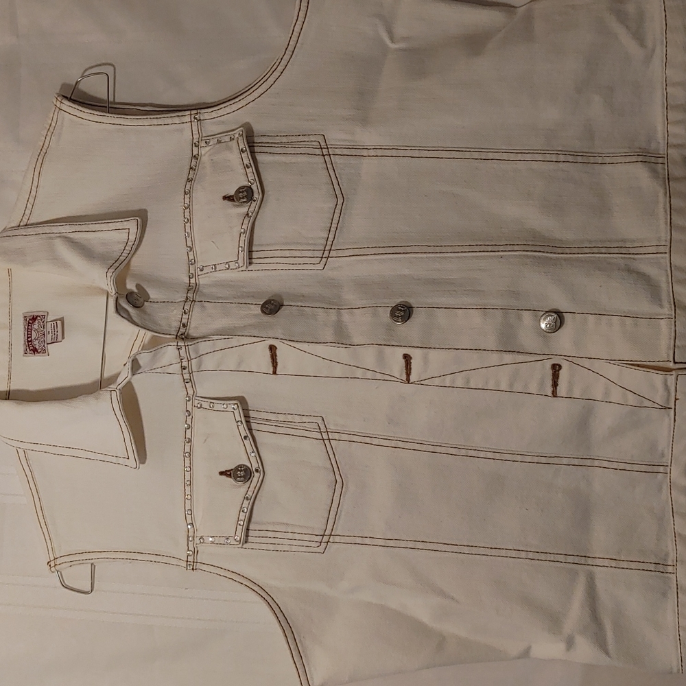 Bit & Bridle Vest - Picture 4 of 5